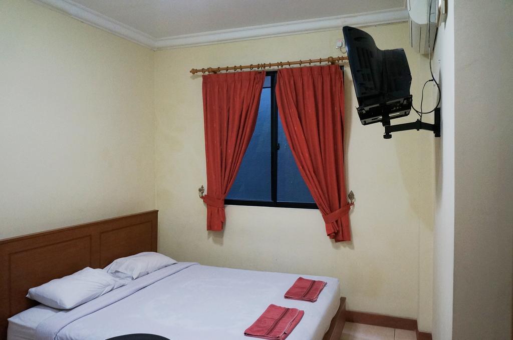 Jesnic Hotel パダン エクステリア 写真
